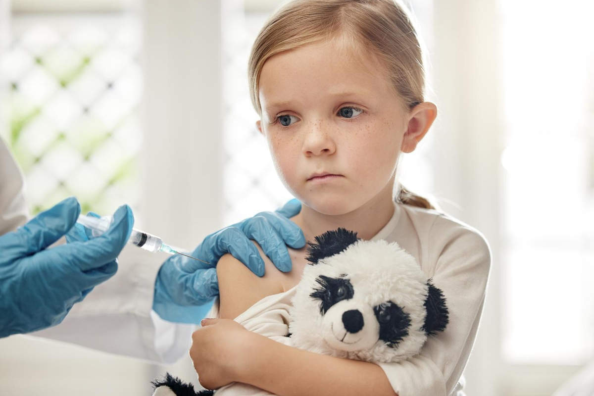 Titre : Étude révèle un lien potentiel entre vaccination et troubles neurodéveloppementaux chez les enfants