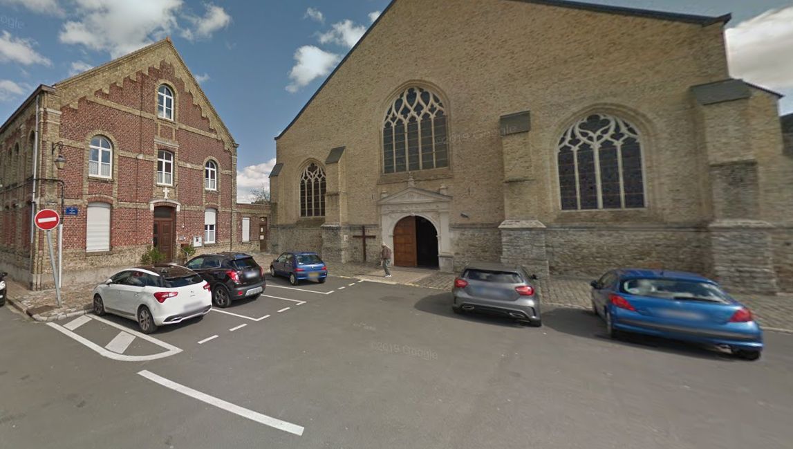 Titre : Vol choquant à l’église Saint-Pierre Saint-Paul de Lille : un ciboire et des hosties consacrées dérobés