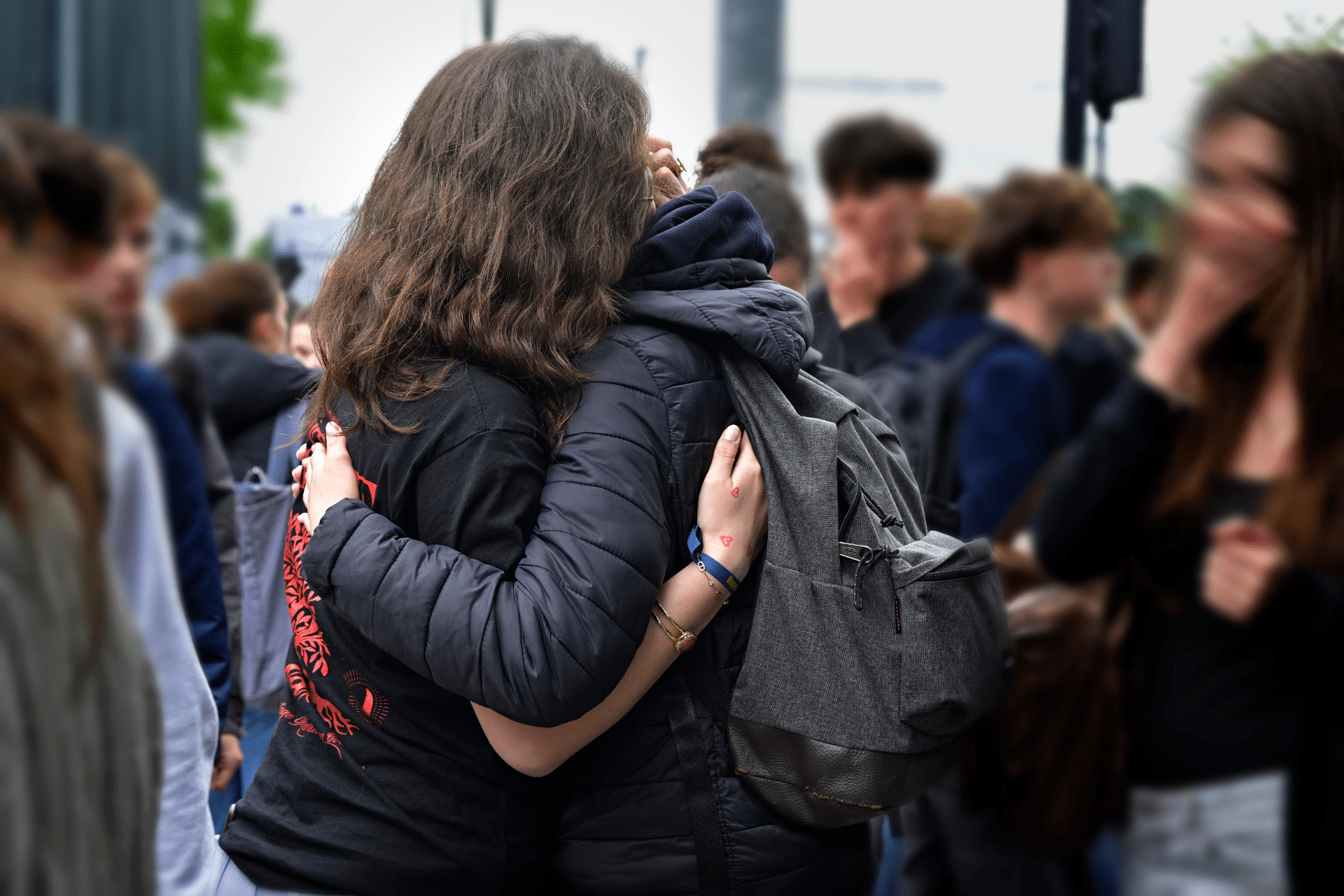 Attaque au couteau dans un établissement scolaire de Nantes : témoignage effrayant d’une élève