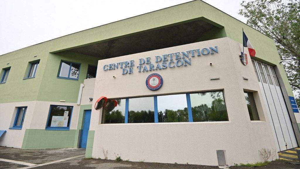 Attaques contre des prisons : deux individus arrêtés en Isère sont mis en examen