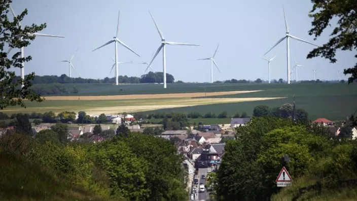 La santé des riverains sacrifiée sur l’autel de l’éolien : un défi insurmontable pour la France