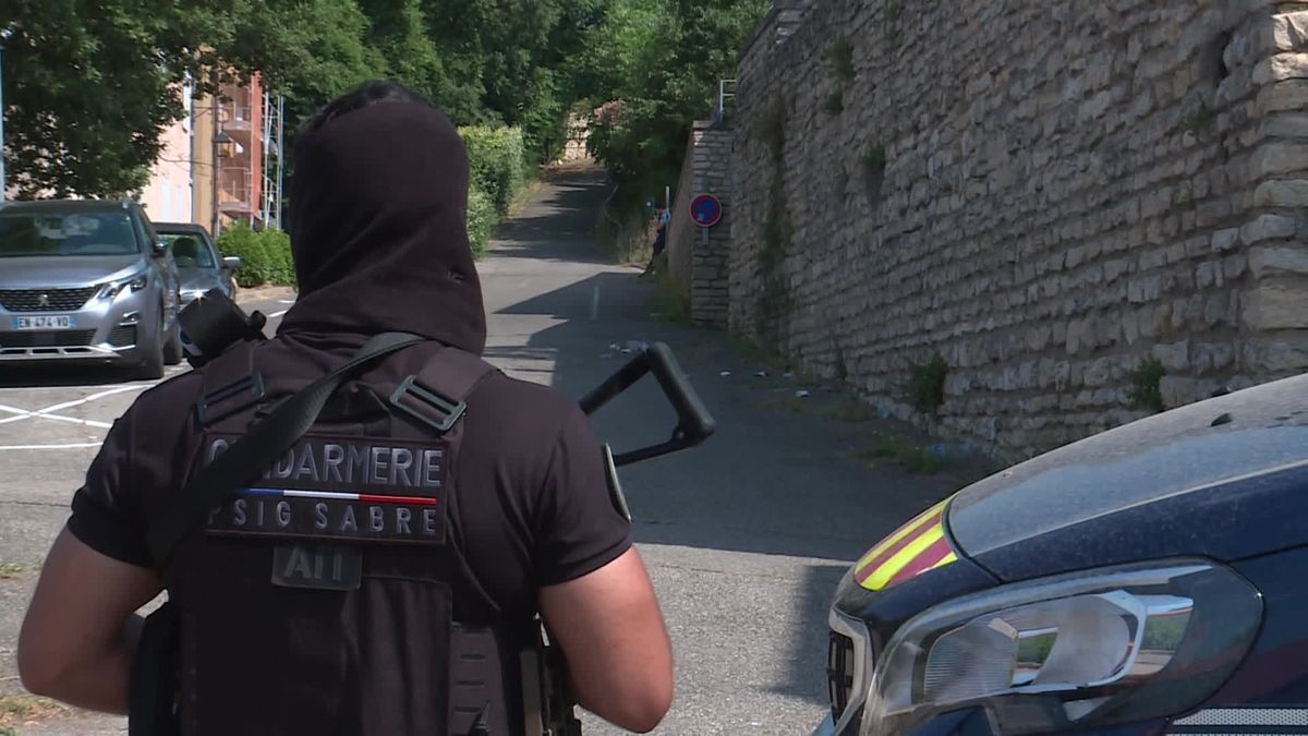 Deux tués et une victime grièvement blessée dans une fusillade meurtrière à Trets (Bouches-du-Rhône)