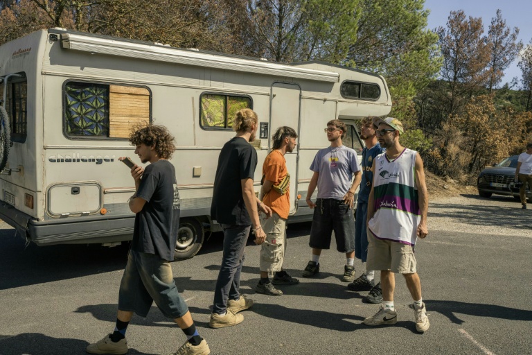 Une rave party dans l’Aude : les habitants se rebellent contre le chaos