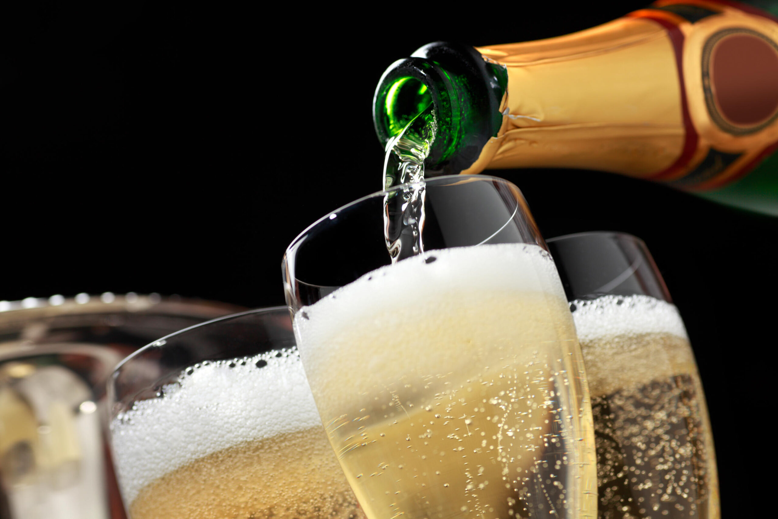 « Un vigneron français condamné pour son trafic de vin faux champagne : une débâcle qui met en lumière les failles du secteur »
