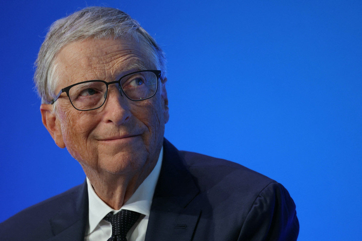 Le Professeur Raoult dénonce l&rsquo;influence de Bill Gates et des fonds d&rsquo;investissement Blackrock et Vanguard sur la dette française