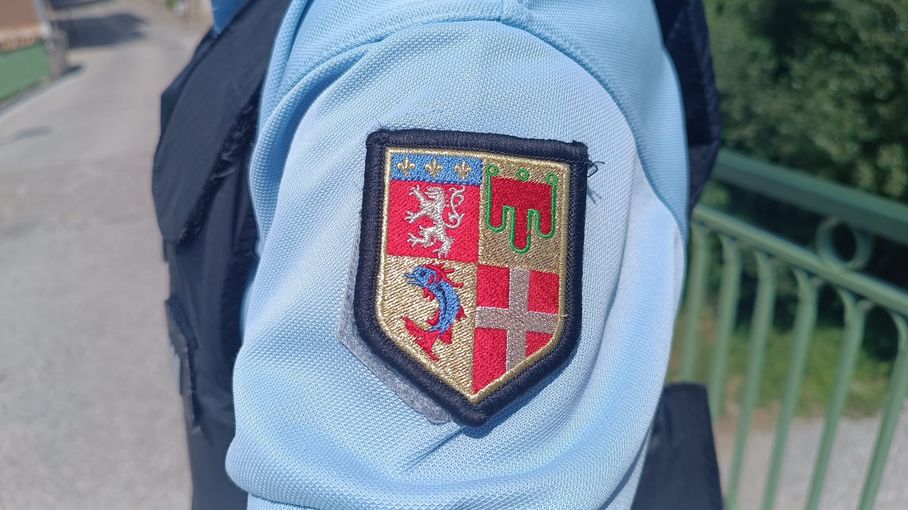 Le corps d&rsquo;une fillette de 4 ans découvert à Montrottier, sa mère placée en garde à vue