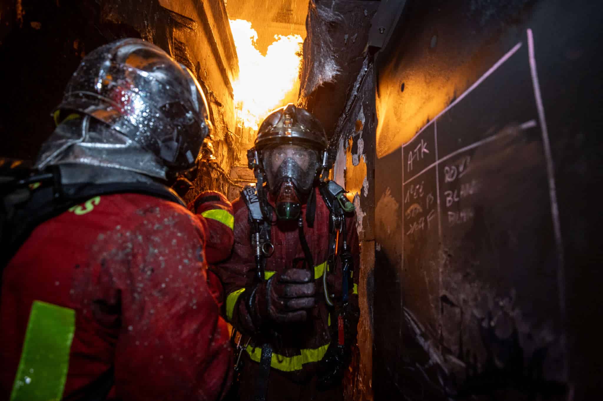 Incendie à Paris : sauvetages périlleux en pleine nuit